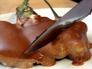 Berenjena con Sobrasada y Salsa de Chocolate