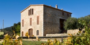 Masia Serra, D.O. Empordà