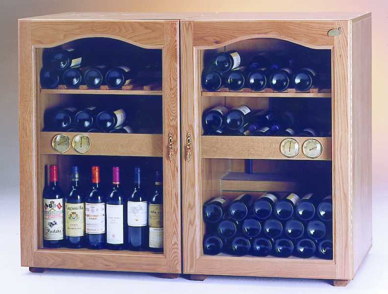 Caveduke, 150 botellas aprox.
Medidas: 93x60x65cm
Consumo: 1,5 kw/d�a   ...